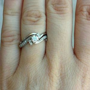 1/4 CT Diamond Bridal Set in 10k white gold